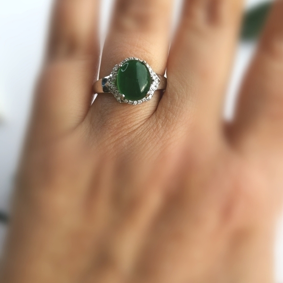 Nwt Cabochon Green Onyx White sapphire ring size 8 in Sterling Silver - Picture 6 of 10